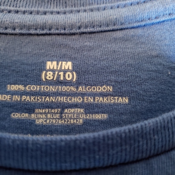 Shirts - Picture 2 of 7